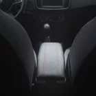 RATI ARMSTER 3 Reposabrazos CITROEN C3 2024-  [negro,cuero vegano,costura roja]