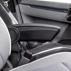 RATI ARMSTER 3 Reposabrazos CITROEN C3 2024-  [negro,cuero vegano,costura roja]