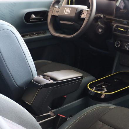 RATI ARMSTER 2 Reposabrazos FIAT GRANDE PANDA HYBRID 2024-  [negro,cuero vegano]