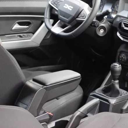 RATI ARMSTER S Reposabrazos DACIA SANDERO 2020-  [negro,cuero vegano]