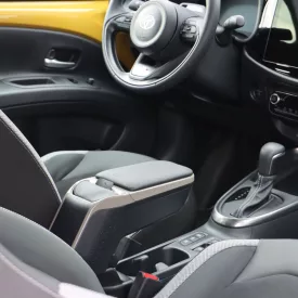   RATI ARMSTER 2 Reposabrazos TOYOTA AYGO X HYBRID 2026-  [gris,cuero vegano]