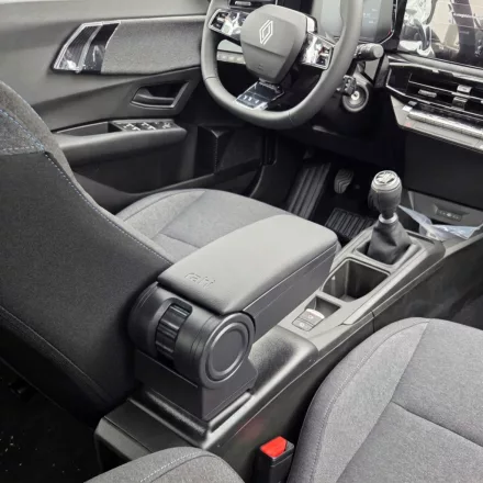 RATI ARMSTER 3 Reposabrazos RENAULT CLIO 2025-  [negro,cuero vegano]
