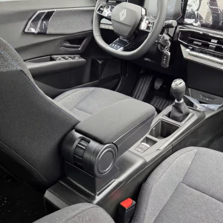 RATI ARMSTER 3 Reposabrazos RENAULT CLIO 2025-  [negro,tela]